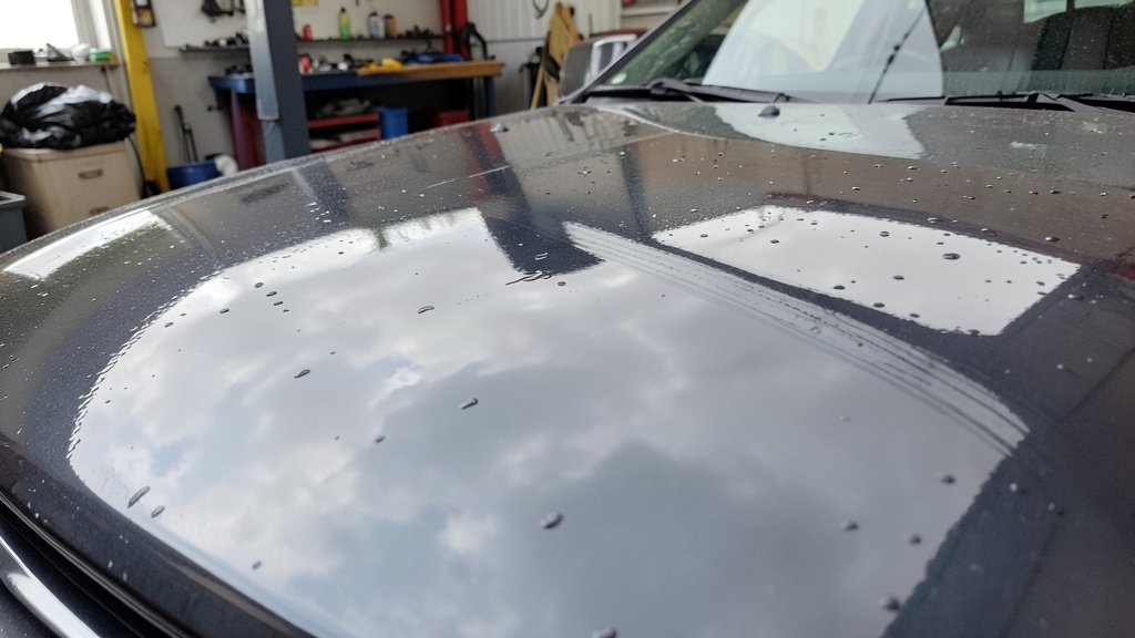 What to Expect During a Professional Ceramic in Roseville