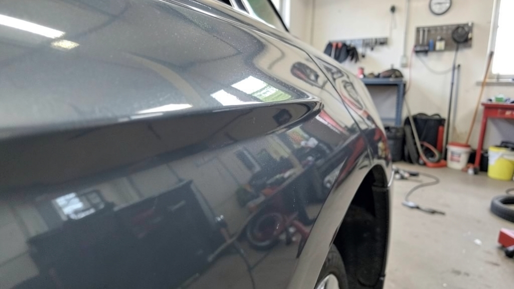 Ceramic Coating vs. Vinyl Wraps: A Cost Comparison for Setauket Car Owners in Ceramic Coating Setauket, NY