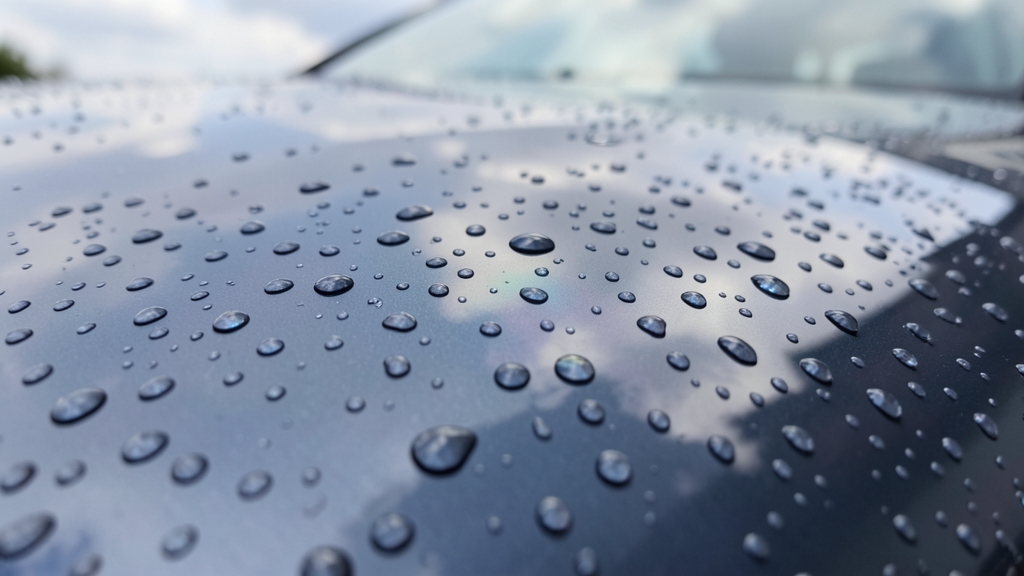 Can a Ceramic Spray Extend Your Existing Coating’s Protection in Ceramic Coating Temple Terrace?