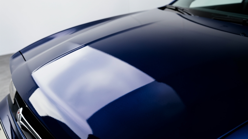 Why Professional Installers for Ceramic Coating Valrico Trust CarPro for Flawless High-Gloss Finishes